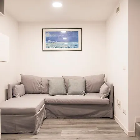 Youhosty - Ariberto 22 Apartment