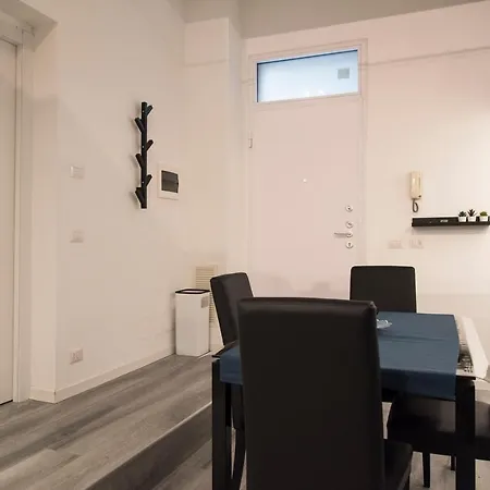 Youhosty - Ariberto 22 Apartment *